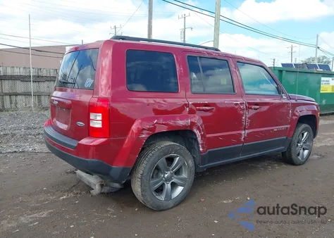 2015 Jeep Patriot High Altitude Edition z USA, uszkodzony, nr VIN 1C4NJRFB6FD143438